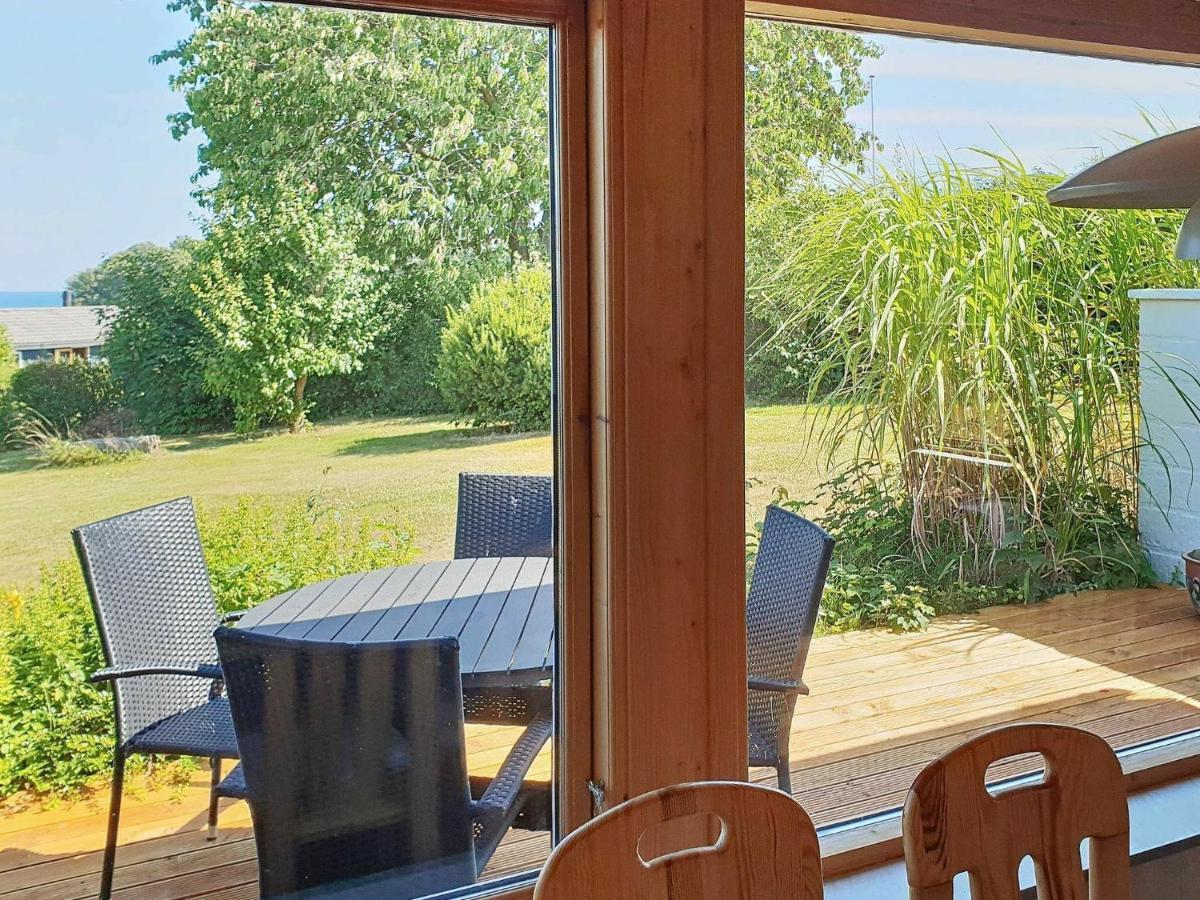 4 Person Holiday Home In Augustenborg Asserballeskov Exterior photo