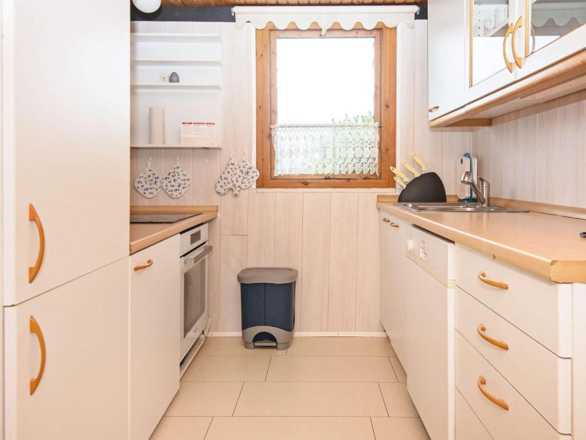 4 Person Holiday Home In Augustenborg Asserballeskov Exterior photo